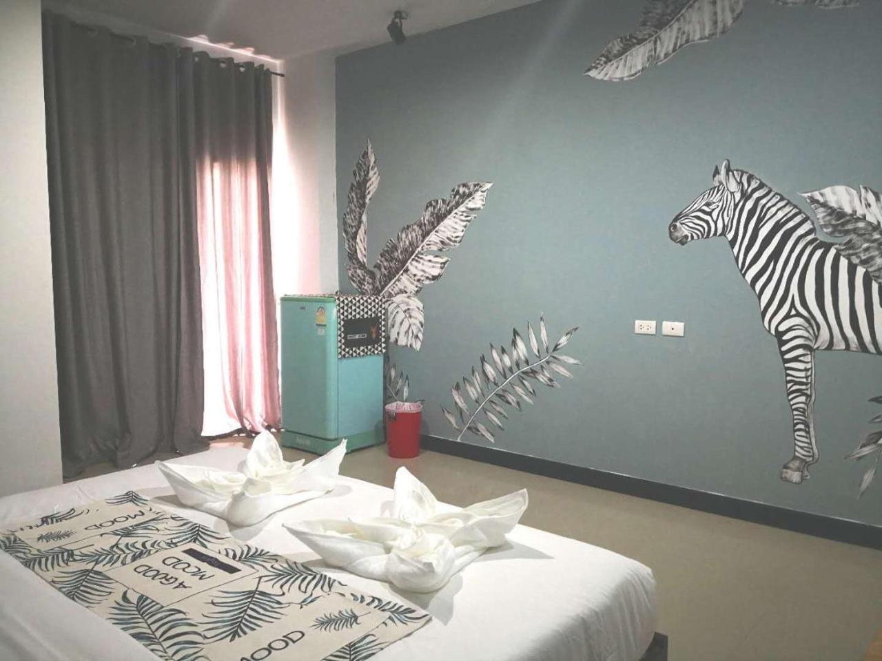 Shanmen Art House Phuket Patong Exterior photo