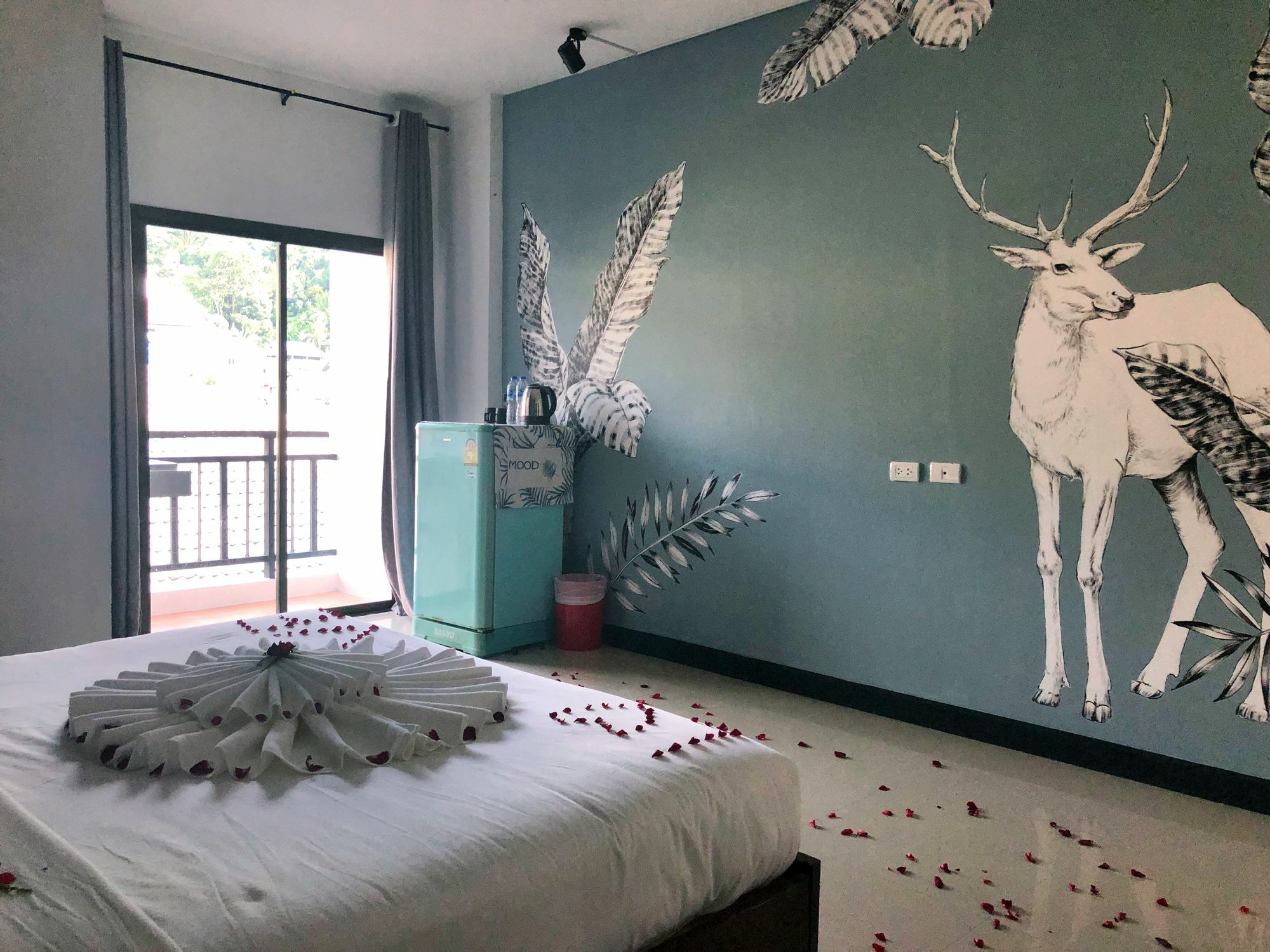Shanmen Art House Phuket Patong Exterior photo