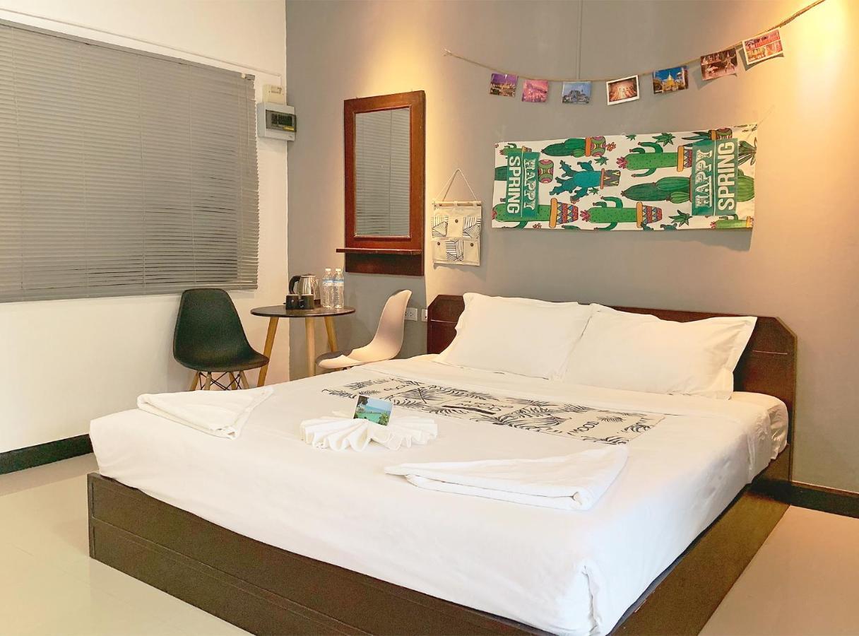 Shanmen Art House Phuket Patong Exterior photo